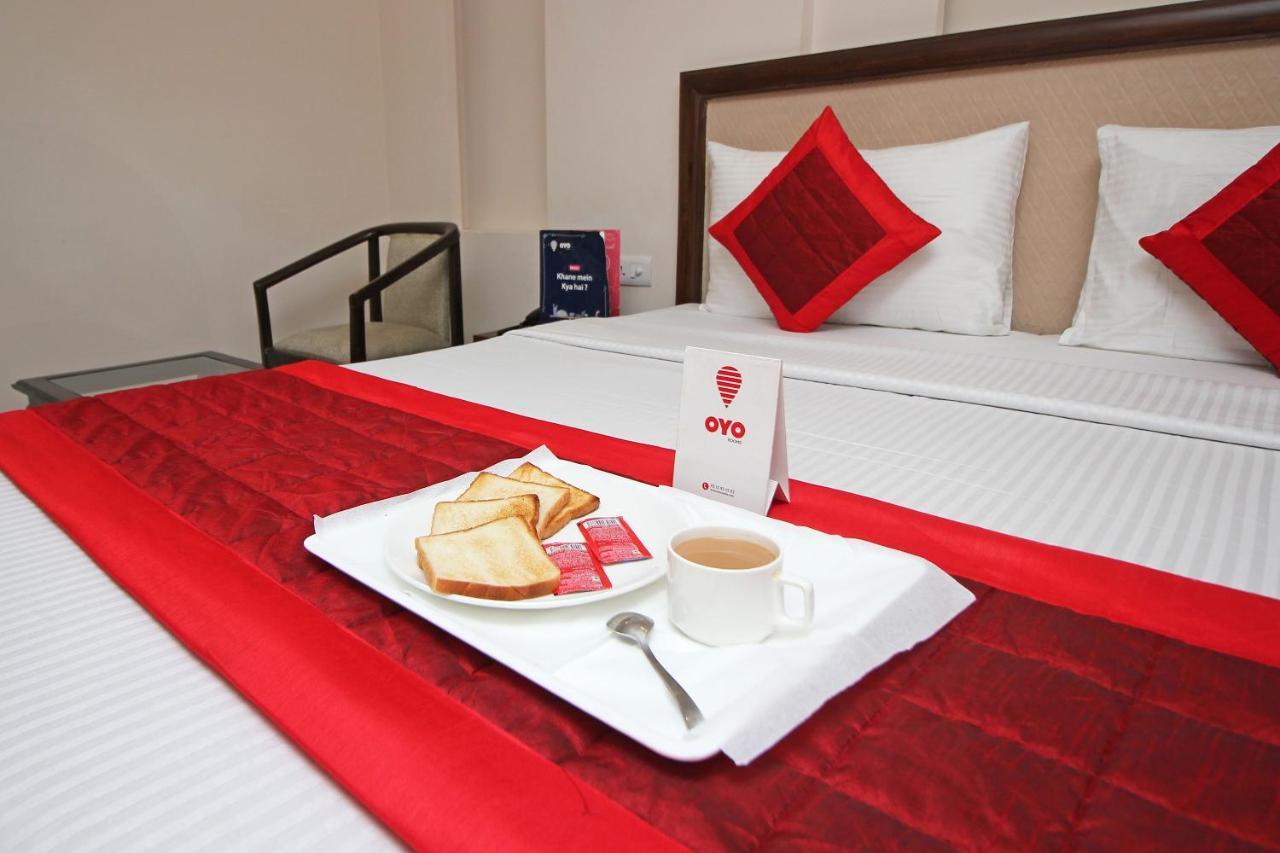 Oyo Hotel Blu Pebbles Near Delhi Airport New Delhi Exteriör bild